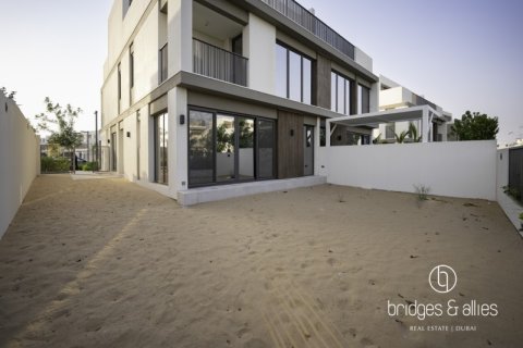 Vilă de închiriat în Dubai, EAU 4 dormitoare, 241.5 mp. №669212 - poză 1