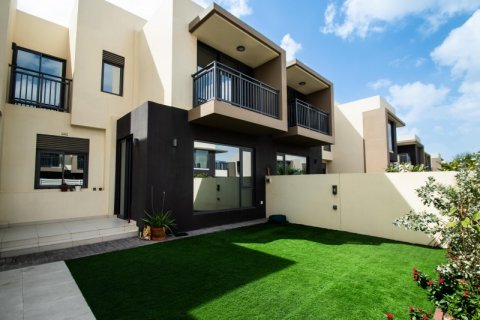 Зняти в оренду віллу в Дубай Хилс Эстейт, ОАЕ 3 спальні, 193.8м2, № 669209 - фото 17