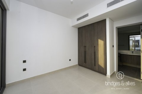 Villa in Dubai, UAE 4 bedrooms, 252.6 sq.m. № 669210 - photo 17