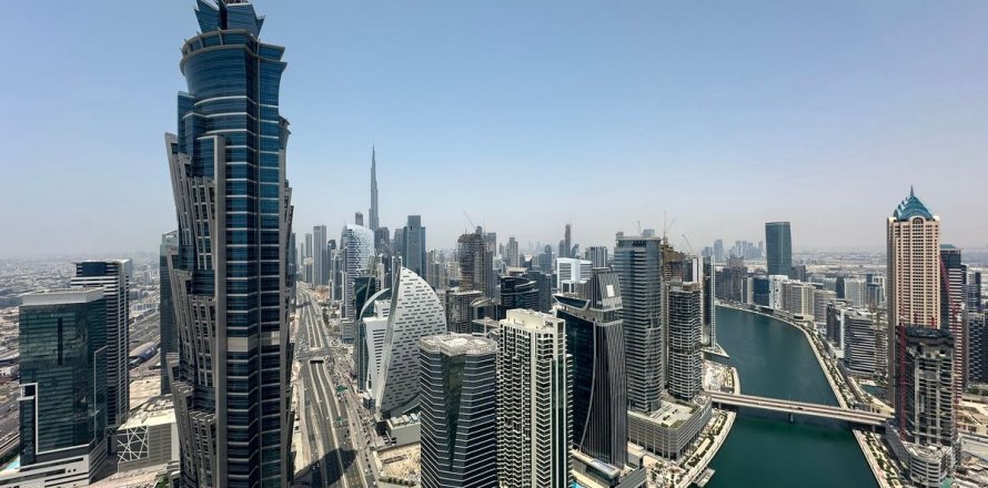 Apartamento en Business Bay, Dubai, EAU 3 dormitorios, 180.2 m² № 715345