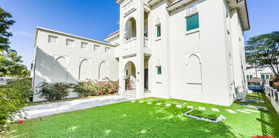 Al Furjan, Dubai, संयुक्त अरब अमीरात में विला, 4 बेडरूम, 600 वर्ग मीटर, संख्या 635960