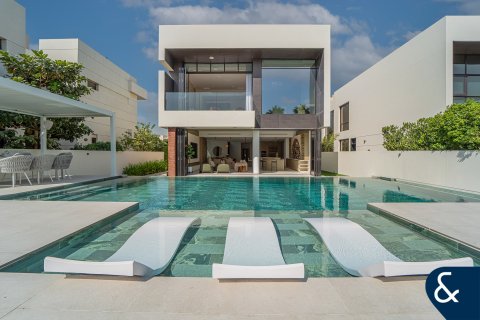 Müüa villa asukohaga DAMAC Hills (Akoya by DAMAC), Dubai, AÜE: 5 magamistoaga, 488 m² Nr 671127 - pilt 1