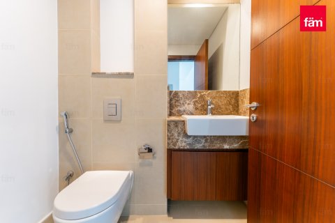 Apartmen di The Hills, Dubai, UAE 1 bilik tidur, 81.7 meter persegi № 629406 - foto 10