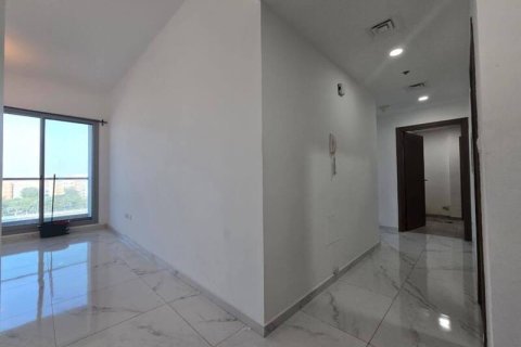 Al Furjan, Dubai, UAE의 임대용 아파트 침실 2개, 120제곱미터 번호 738686 - 사진 10
