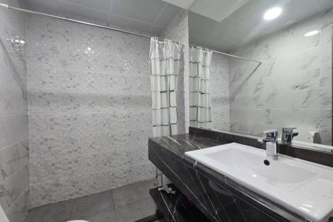 Al Furjan, Dubai, UAE의 임대용 아파트 침실 2개, 120제곱미터 번호 738686 - 사진 3