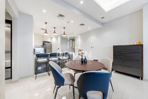 Apartament de închiriat în Business Bay, Dubai, EAU 2 dormitoare, 122.54 mp.  №754162 - poză 9