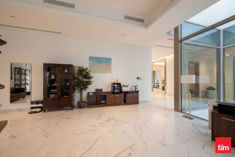 Villa in Dubai, UAE 5 bedrooms, 1421.6 sq.m. № 712709 - photo 22