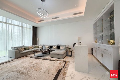 Villa in Dubai, UAE 5 bedrooms, 1421.6 sq.m. № 712709 - photo 13