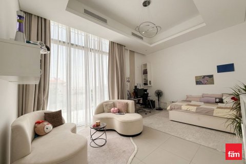 Villa in Dubai, UAE 5 bedrooms, 1421.6 sq.m. № 712709 - photo 19