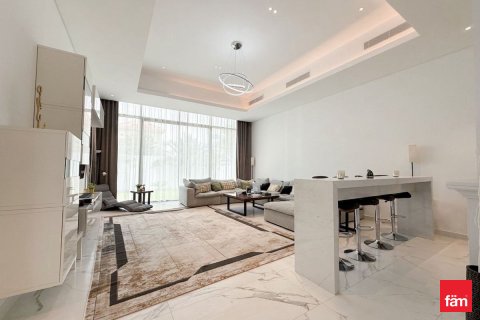 Villa in Dubai, UAE 5 bedrooms, 1421.6 sq.m. № 712709 - photo 12