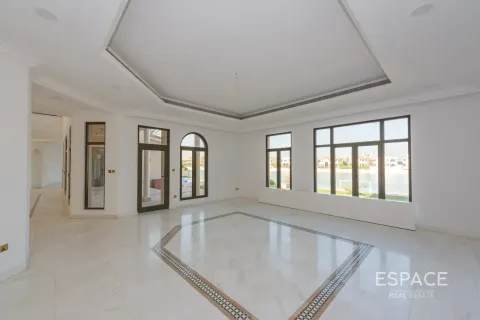 Villa til salgs i Palm Jumeirah, Dubai, Emiratene 5 soverom, 650 kvm Nr. 649636 - Foto 9