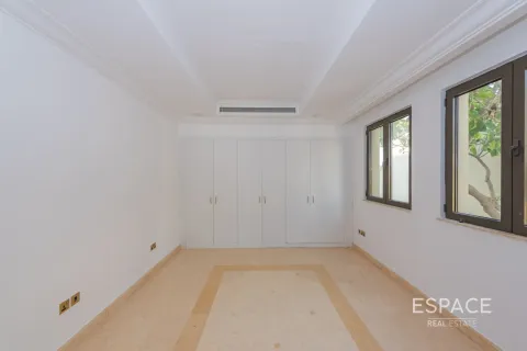 Vila di Palm Jumeirah, Dubai, UEA 5 kamar tidur, 650 m2 nomor 649636 - foto 11