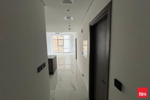 Apartmen di Business Bay, Dubai, UAE 1 bilik tidur, 82.8 meter persegi № 705722 - foto 7