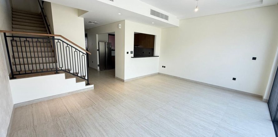 Vila u gradu Dubai, UAE 4 spavaće sobe, 144 m2 Br. 705718