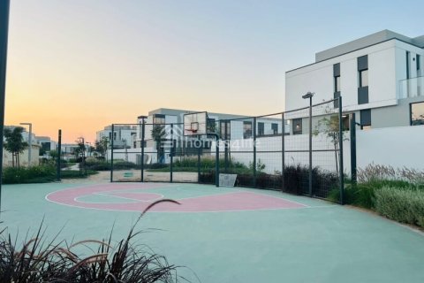 Kaupunkipientalo Al Furjan, Dubai, Arabiemiraatit 3 makuuhuonetta, 255 m2 № 700416 - kuva 10