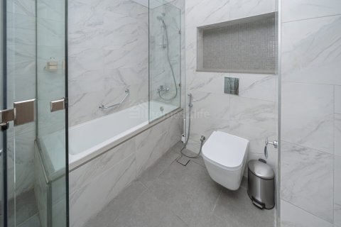 דירה להשכרה ב Al Satwa, Dubai, איחוד האמירויות  2 חדרי שינה, 180 מ"ר, מספר 700381 - תמונה 6