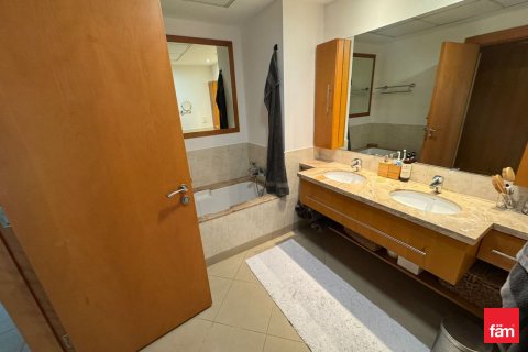 Appartement te huur in The Views, Dubai, VAE 2 slaapkamers, 137.3 vr.m., nr 679771 - foto 10