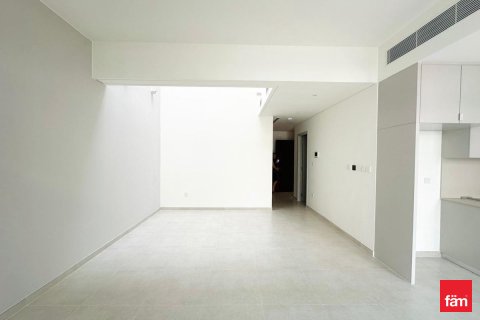 Rumah bandar di Dubai, UAE 3 bilik tidur, 125.2 meter persegi № 679773 - foto 1