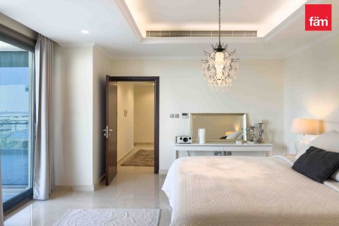 Зняти в оренду віллу в Дубай, ОАЕ 4 спальні, 218.1м2, № 678143 - фото 13