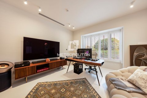 Villa zur Miete in Jumeirah Golf Estates, Dubai, VAE 5 Schlafzimmer, 881 m2 Nr. 664476 - Foto 2