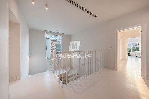 Villa zur Miete in Jumeirah Golf Estates, Dubai, VAE 5 Schlafzimmer, 881 m2 Nr. 664476 - Foto 10