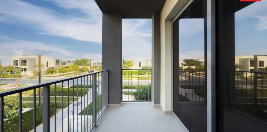 Villa em Dubai Hills Estate, Dubai, EAU 4 quartos, 455.6 m2 № 721890