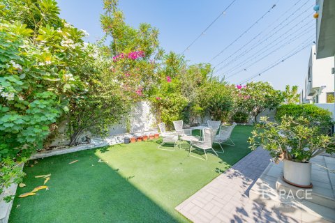 Dubai Hills Estate, Dubai, संयुक्त अरब अमीरात में विला, 3 बेडरूम, 304 वर्ग मीटर, संख्या 661296 - फ़ोटो 15