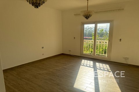 Villa itt: The Springs, Dubai, EAE, 3 hálószoba, 228 m², azonosító: 661299 - fénykép 7