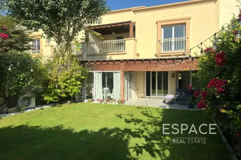 Villa itt: The Springs, Dubai, EAE, 3 hálószoba, 228 m², azonosító: 661299 - fénykép 1