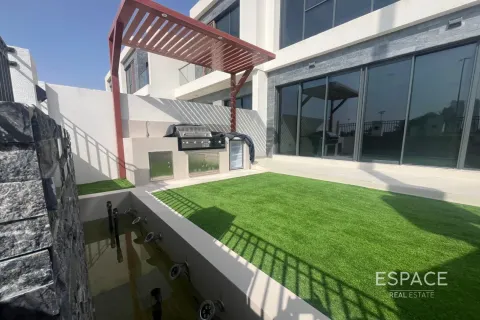 Townhouse til leje i DAMAC Hills (Akoya by DAMAC), Dubai, UAE 5 soveværelser, 383 kvm № 661295 - foto 18