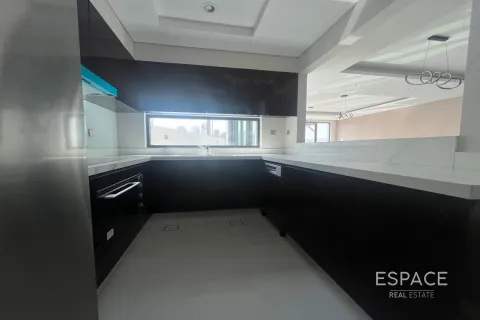 Townhouse til leje i DAMAC Hills (Akoya by DAMAC), Dubai, UAE 5 soveværelser, 383 kvm № 661295 - foto 3