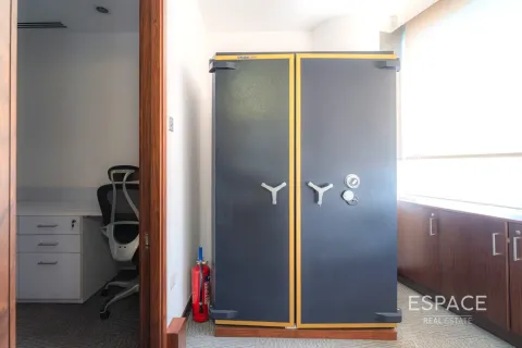 Kantor di Jumeirah Lake Towers, Dubai, UEA 146 m2 nomor 661300 - foto 12