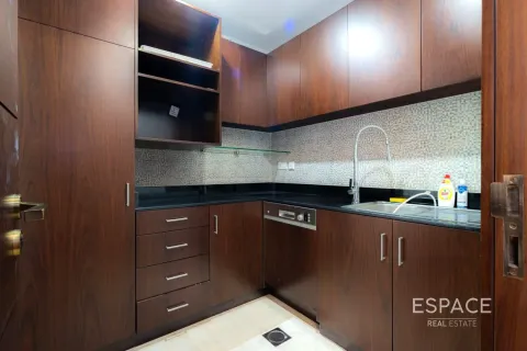 Kantor di Jumeirah Lake Towers, Dubai, UEA 146 m2 nomor 661300 - foto 16