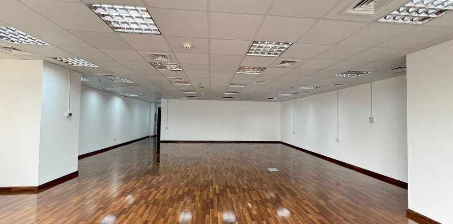 Kantoor in Jumeirah Lake Towers, Dubai, VAE 118 vr.m. nr 652658