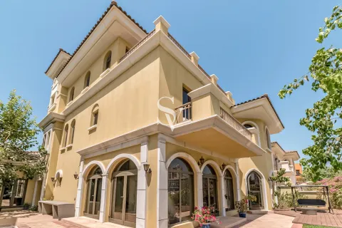 Vilă de închiriat în Palm Jumeirah, Dubai, EAU 5 dormitoare, 622 mp.  №658032 - poză 14