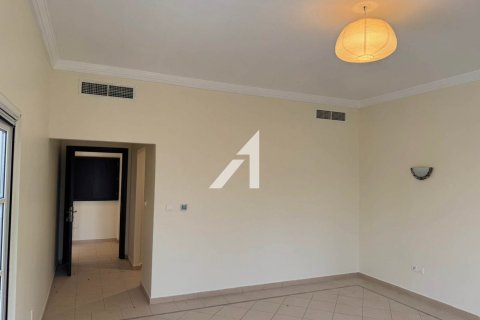 Vilă de închiriat în The Villa, Dubai, EAU 4 dormitoare, 793.6 mp.  №656925 - poză 11