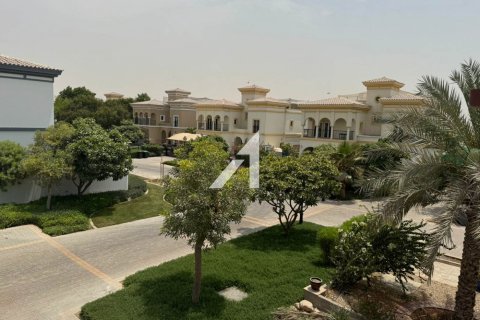 Vilă de închiriat în The Villa, Dubai, EAU 4 dormitoare, 793.6 mp.  №656925 - poză 16