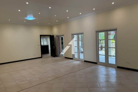 Vilă de închiriat în The Villa, Dubai, EAU 4 dormitoare, 793.6 mp.  №656925 - poză 2