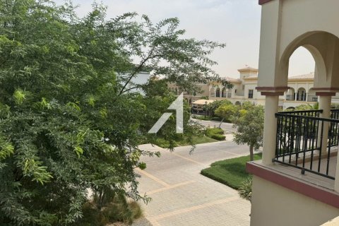 Vilă de închiriat în The Villa, Dubai, EAU 4 dormitoare, 793.6 mp.  №656925 - poză 15