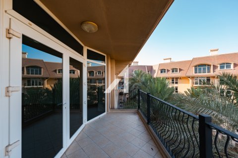 Dubai, संयुक्त अरब अमीरात में अपार्टमेंट, 2 बेडरूम, 141.1 वर्ग मीटर, संख्या 656928 - फ़ोटो 19