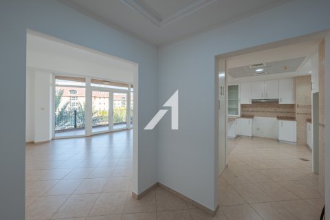 Dubai, संयुक्त अरब अमीरात में अपार्टमेंट, 2 बेडरूम, 141.1 वर्ग मीटर, संख्या 656928 - फ़ोटो 4