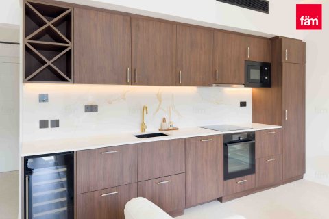 Palm Jumeirah, Dubai, UAE의 판매용 아파트 침실 2개, 147제곱미터 번호 647916 - 사진 19