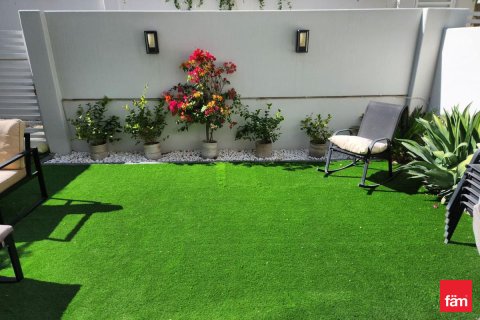 Adosado en alquiler en Dubai, EAU 3 dormitorios, 181.2 m2 № 699026 - foto 11
