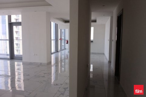 דירה להשכרה ב Business Bay, Dubai, איחוד האמירויות  4 חדרי שינה, 276 מ"ר, מספר 699030 - תמונה 8