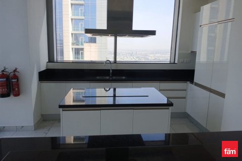 דירה להשכרה ב Business Bay, Dubai, איחוד האמירויות  4 חדרי שינה, 276 מ"ר, מספר 699030 - תמונה 18