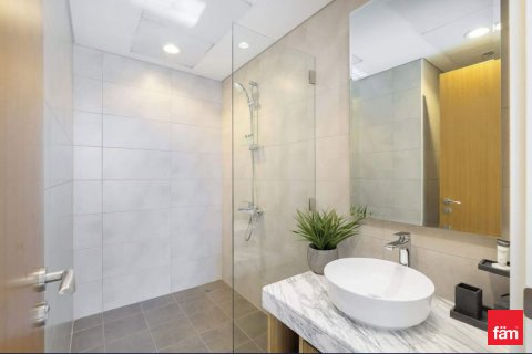 Apartament në Business Bay, Dubai, Emiratet e Bashkuara Arabe 2 dhoma gjumi, 83.3 m2. № 699031 - Foto 11