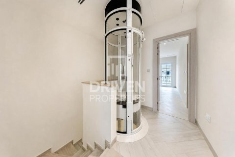 Maison de ville à vendre à Jumeirah Village Triangle, Dubai, EAU 2 chambres, 180.05 m2 № 742133 - photo 9