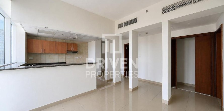 Korter asukohaga Dubai Sports City, AÜE: 1 magamistoaga, 71.35 m² Nr 741806