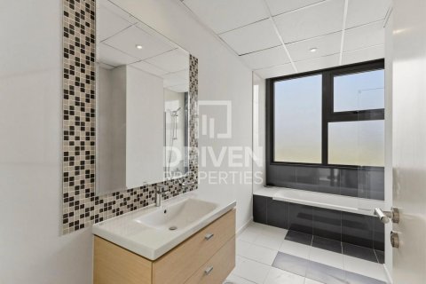 Villa til salg i Dubai, UAE 6 soveværelser, 376.72 kvm № 741809 - foto 20