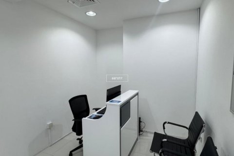 Kantor di Business Bay, Dubai, UEA 69.9 m2 nomor 637996 - foto 3
